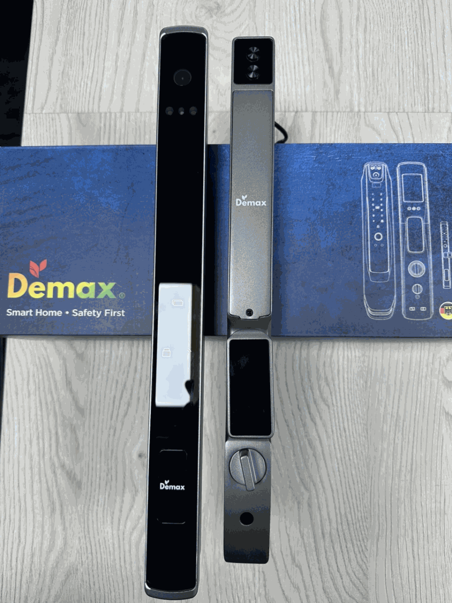 Chi tiết thiết kế Khóa cửa nhôm Demax EL909 AG Remote Chi tiết thiết kế Khóa cửa nhôm Demax EL909 AG Remote